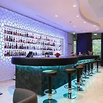Le Royal &