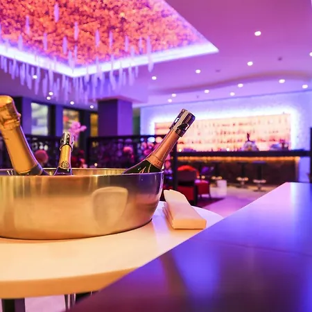 Le Royal & 酒店 5*