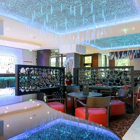 Le Royal & Hotel 5*