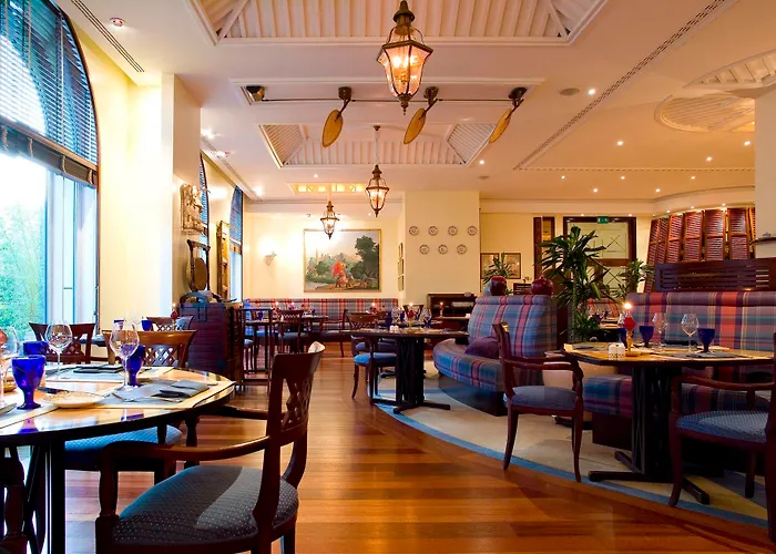 فندق Le Royal & 5*